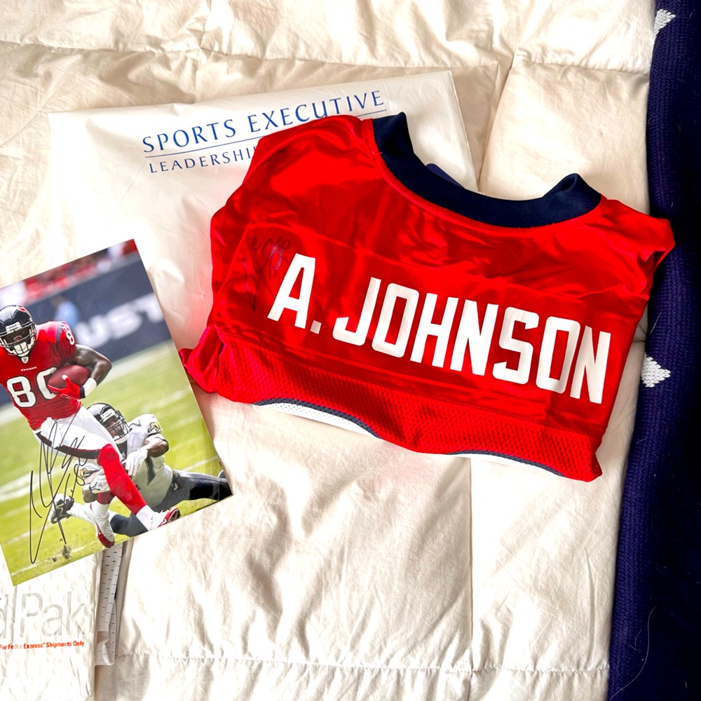 AJ Johnson signed Texan jersey